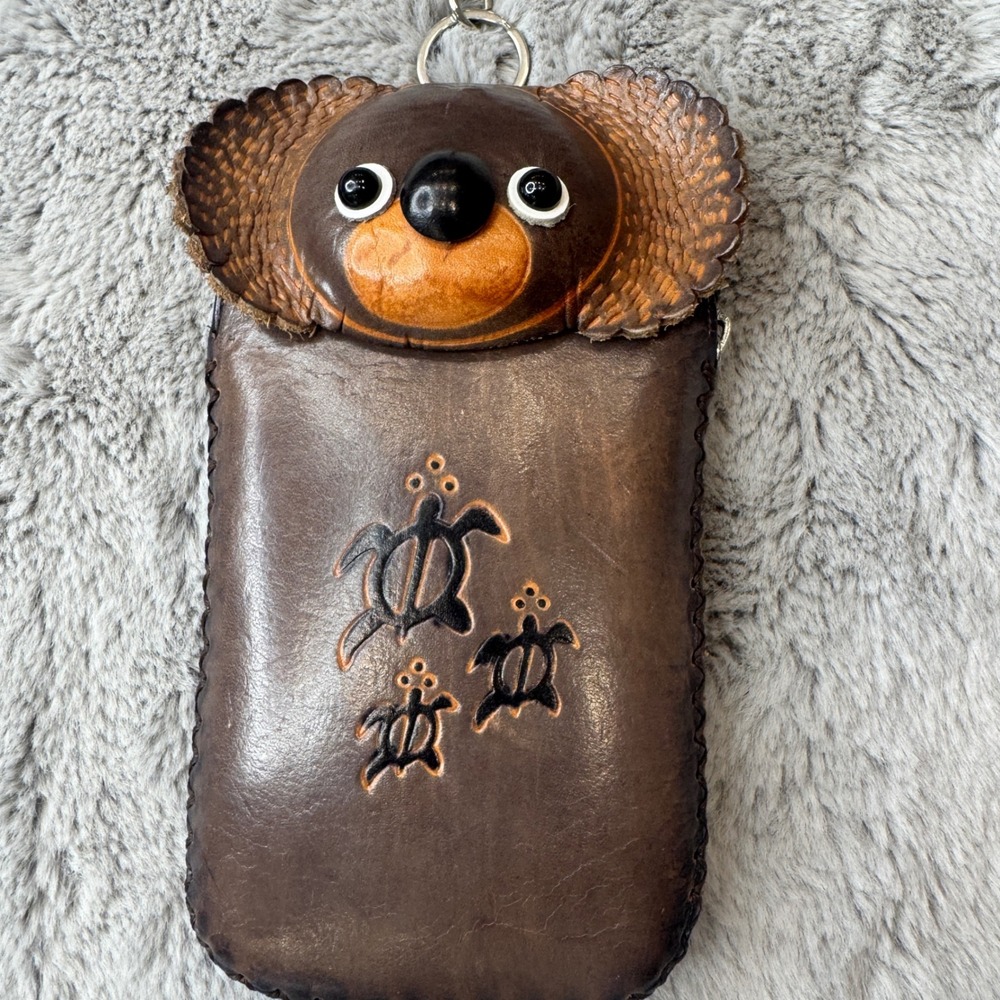 Handmade Brown Leather Koala Turtle Pouch Wristlet Keychain Phone Case Bag‎